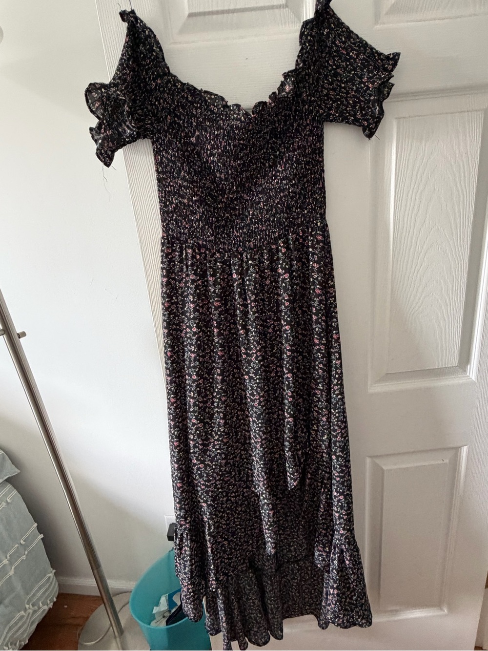 Women’s Black Floral Smocked Midi Dress